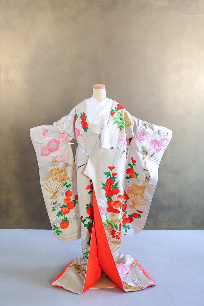 ロケーション衣装 02 背面