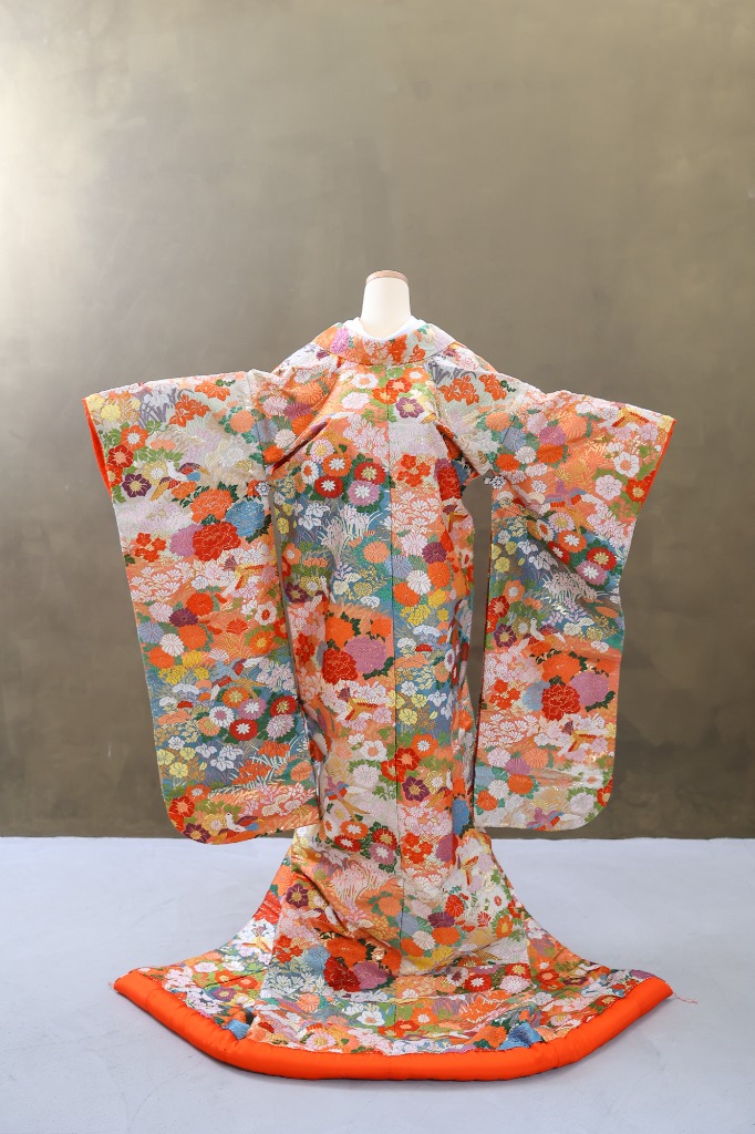 ロケーション衣装 05 背面