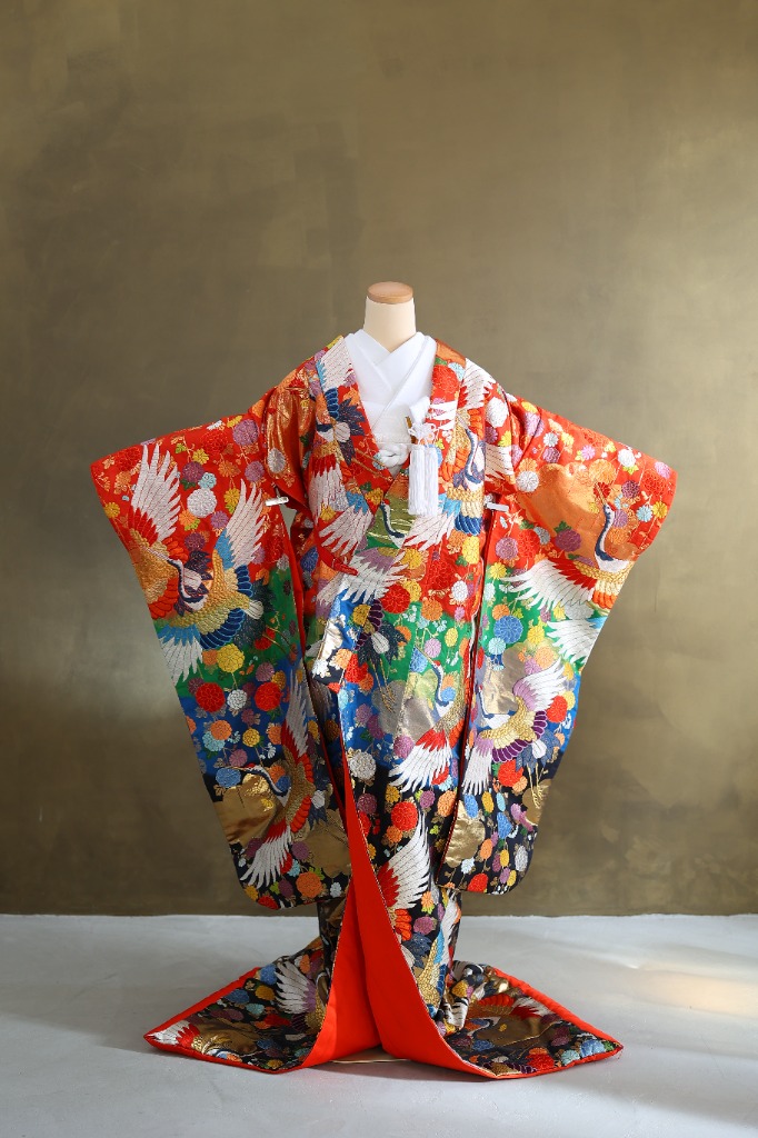 ロケーション衣装 08 正面