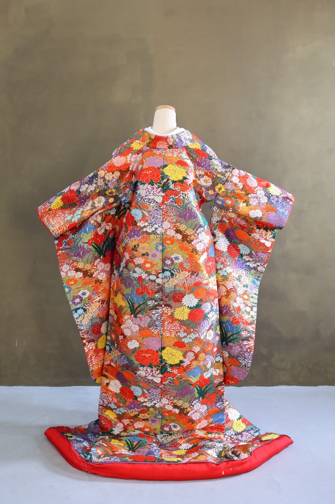 ロケーション衣装 09 背面