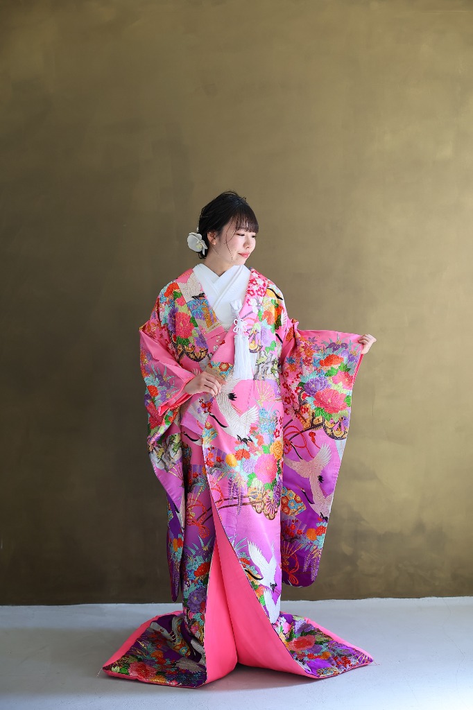 ロケーション衣装 13 正面